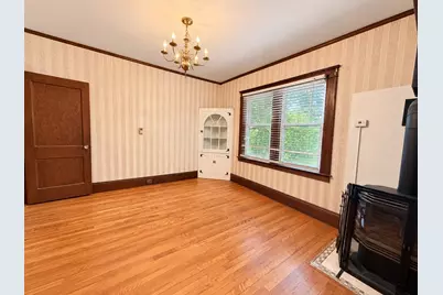 16 Winnipeg St, Worcester, MA 01607 - Photo 3
