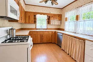 16 Winnipeg St, Worcester, MA 01607 - Photo 5