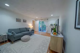 10 Cunningham Ln, Billerica, MA 01821 - Photo 7