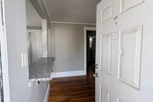 81 Broad, Lynn, MA 01902 - Photo 11