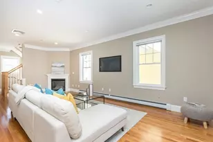 325 Bacon St, Waltham, MA 02451 - Photo 7