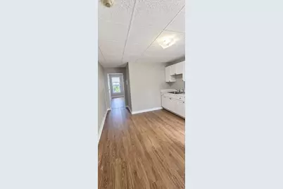 90 Appleton St #11, Lowell, MA 01852 - Photo 3