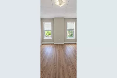 90 Appleton St #11, Lowell, MA 01852 - Photo 1