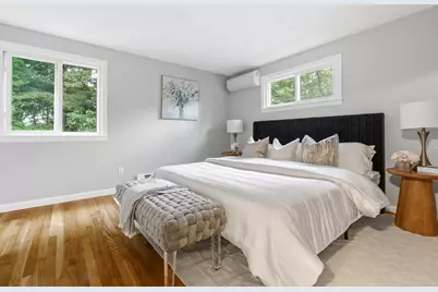 22 Harbell St, Lexington, MA 02421 - Photo 9
