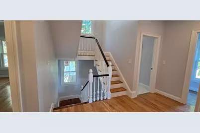 36 Mystic St, Medford, MA 02155 - Photo 17
