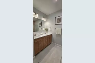 36 Mystic St, Medford, MA 02155 - Photo 13