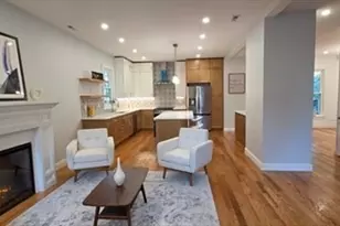 36 Mystic St, Medford, MA 02155 - Photo 3