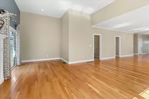 51 Lawrence Dr, Franklin, MA 02038 - Photo 17