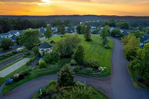 51 Carriage Hill Cir, Southborough, MA 01772 - Photo 3