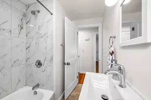 23 Schley St, Springfield, MA 01109 - Photo 15