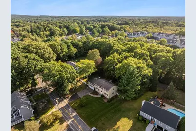 35 Bullard St, Walpole, MA 02081 - Photo 3