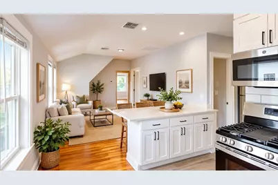 31 Averton St. #3, Boston, MA 02131 - Photo 3