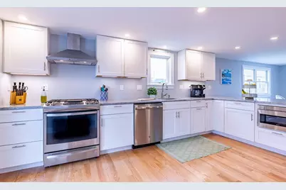 6 72nd, Newburyport, MA 01950 - Photo 3