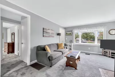 7 Queens Bay Ln, Bourne, MA 02532 - Photo 15