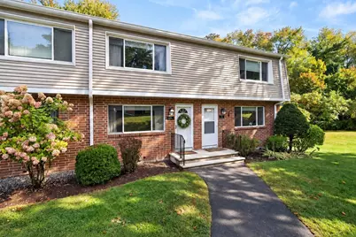 31 Farrwood Dr #31, Haverhill, MA 01835 - Photo 1