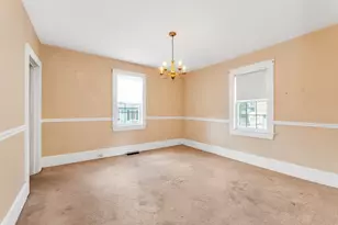 22 Barry St, Boston, MA 02136 - Photo 15