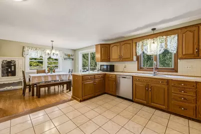 10 Nowak Avenue, Ludlow, MA 01056 - Photo 25