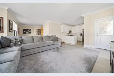 29 Tilesboro St #1, Boston, MA 02122 - Photo 9