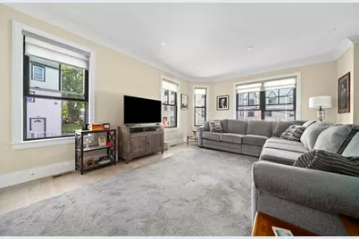 29 Tilesboro St #1, Boston, MA 02122 - Photo 5