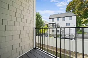 29 Tilesboro St, Boston, MA 02122 - Photo 19