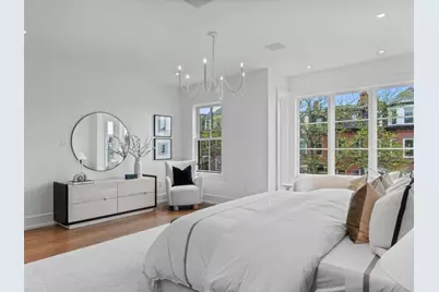 555 E Broadway, Boston, MA 02127 - Photo 17