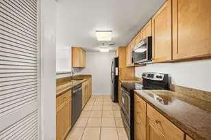20 Webster St, Brookline, MA 02446 - Photo 13