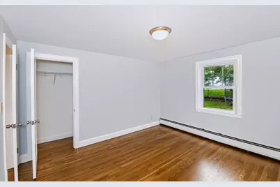 35 Fountain St, Milford, MA 01757 - Photo 17