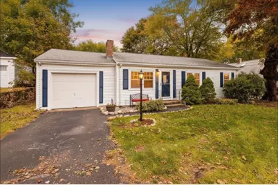 35 Fountain St, Milford, MA 01757 - Photo 39