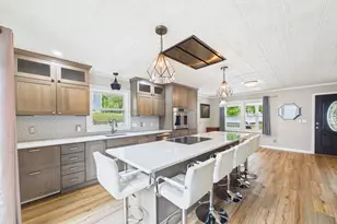 11 Irene St, New Bedford, MA 02745 - Photo 7