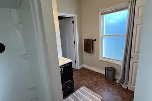 38 Northampton Ave, Springfield, MA 01109 - Photo 35