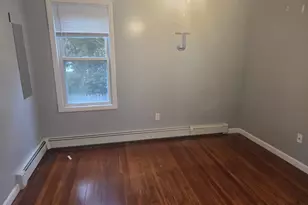 953 Globe St, Fall River, MA 02724 - Photo 9
