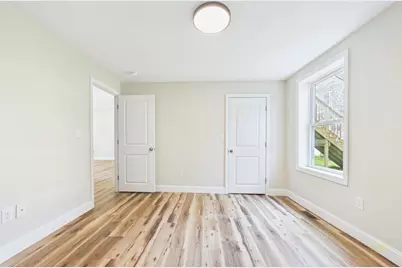 386-388 Locust St, Fall River, MA 02720 - Photo 13