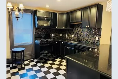 125 Essex St #2, Salem, MA 01970 - Photo 3