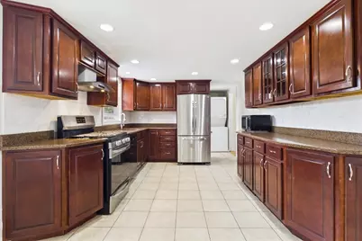 42 Hazelmoor Rd, Yarmouth, MA 02664 - Photo 5