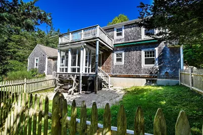 34 Bob White Ln, Falmouth, MA 02540 - Photo 3
