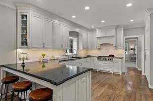 12 Daniel Shays Rd, Hopkinton, MA 01748 - Photo 9
