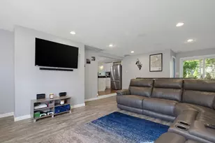26 Hawthorne Rd, Grafton, MA 01536 - Photo 13