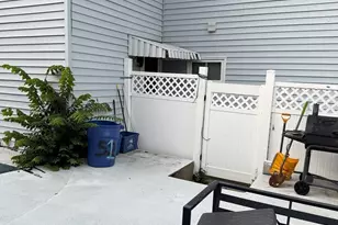 52 Washburn, Chelsea, MA 02150 - Photo 13