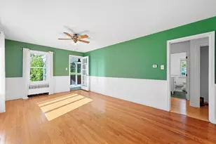 17 Smith St, Uxbridge, MA 01569 - Photo 3