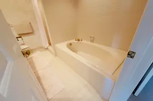 40 Fairway Dr, Plymouth, MA 02360 - Photo 17