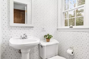 257 Dedham, Newton, MA 02461 - Photo 15