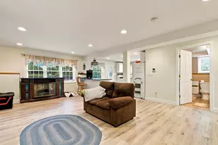 10 Munson St, Hudson, MA 01749 - Photo 23