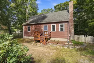 35 Pinecrest Beach Dr, Falmouth, MA 02536 - Photo 1