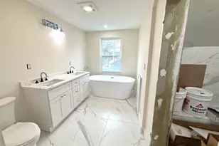 140 Summer, Medford, MA 02155 - Photo 33