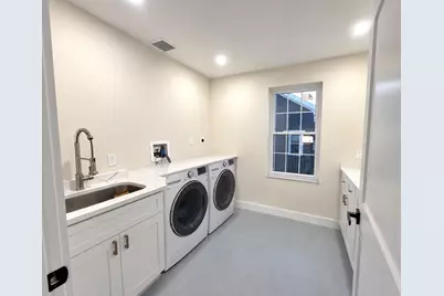 140 Summer #140, Medford, MA 02155 - Photo 19