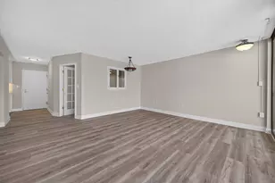 566 Commonwealth Ave, Boston, MA 02215 - Photo 7