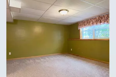 75 Moreland Green Dr, Worcester, MA 01609 - Photo 11