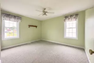 75 Moreland Green Dr, Worcester, MA 01609 - Photo 7