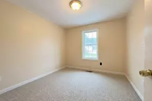 75 Moreland Green Dr, Worcester, MA 01609 - Photo 9