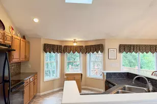 75 Moreland Green Dr, Worcester, MA 01609 - Photo 17